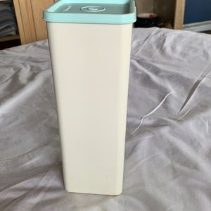 Tupperware cheese container